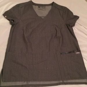 Figs Graphite Scrub Top